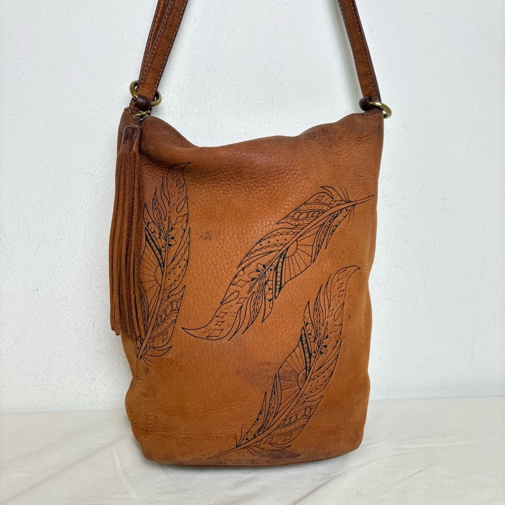 HOBO Inked Hide Collector’s Edition 2018 Feathers Convertible Backpack Bag Purse - Picture 3 of 16